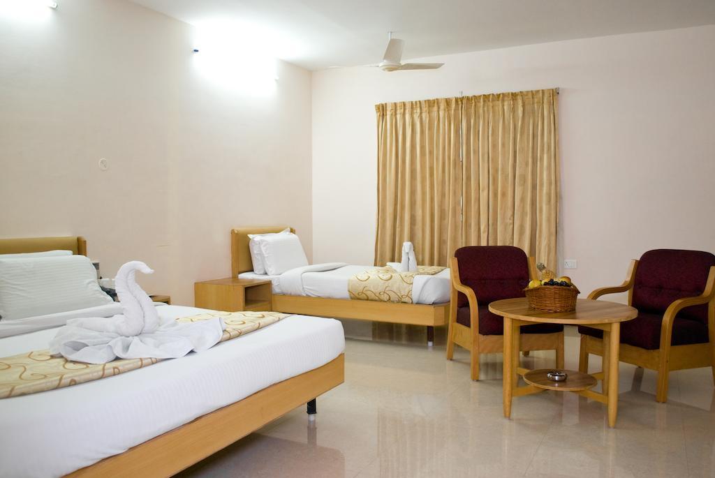 Hotel Rajadhane Madurai Exterior photo